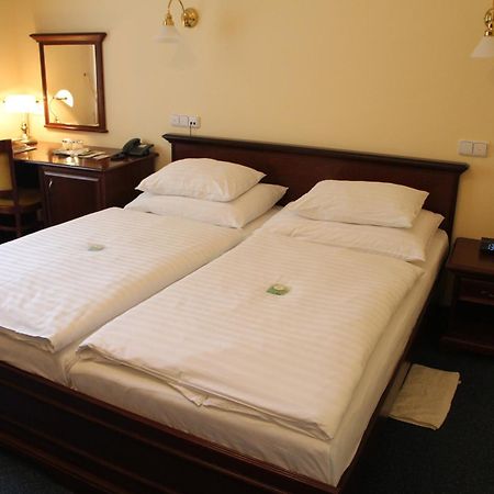 Parkhotel Richmond Κάρλοβι Βάρι Εξωτερικό φωτογραφία