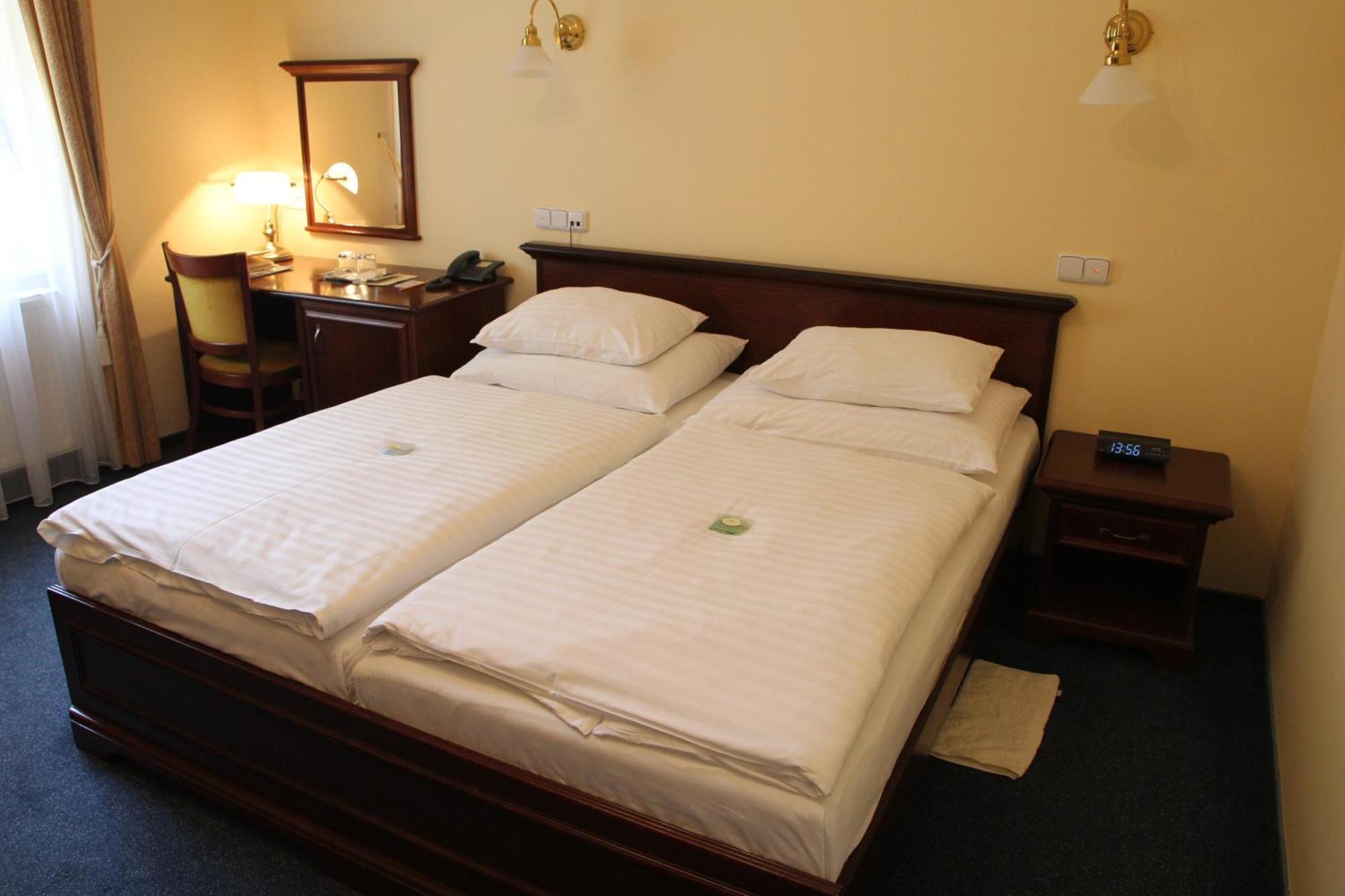 Parkhotel Richmond Κάρλοβι Βάρι Εξωτερικό φωτογραφία