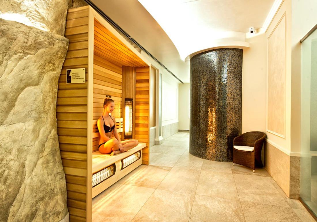 Parkhotel Richmond Κάρλοβι Βάρι Εξωτερικό φωτογραφία